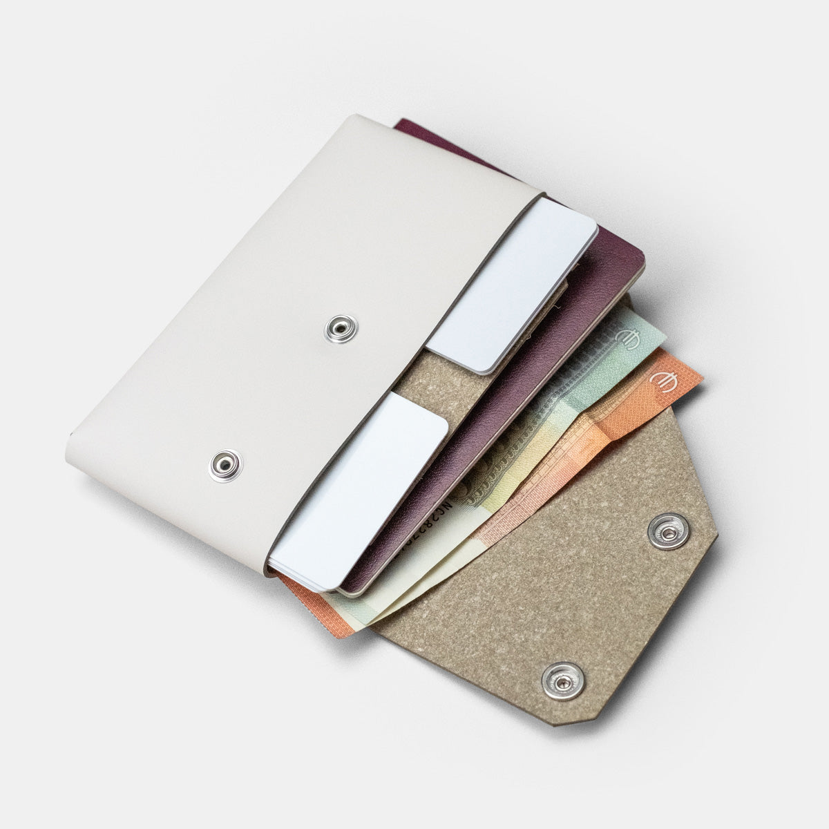Travel WALLET - Light Grey Recycled